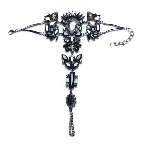 Beautiful Bold and Chunky Foot Jewelry - Picture 2 of 2